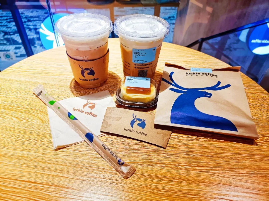 瑞幸 加盟 直营