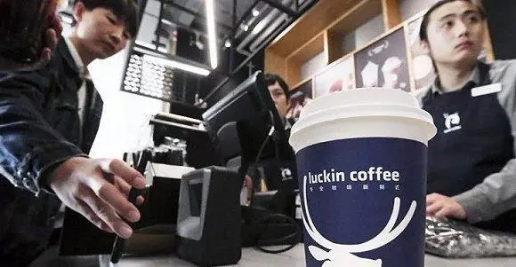 瑞幸咖啡加盟饱和